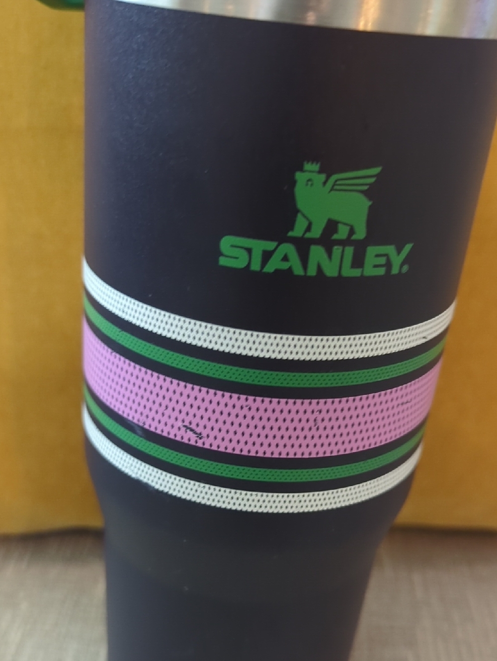 Stanley Varsity IceFlow Flip Straw 30oz Tumbler, Navy Mesh - Picture 4 of 4